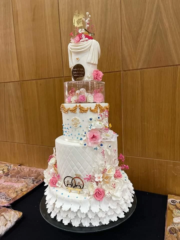 Cakes lala mama