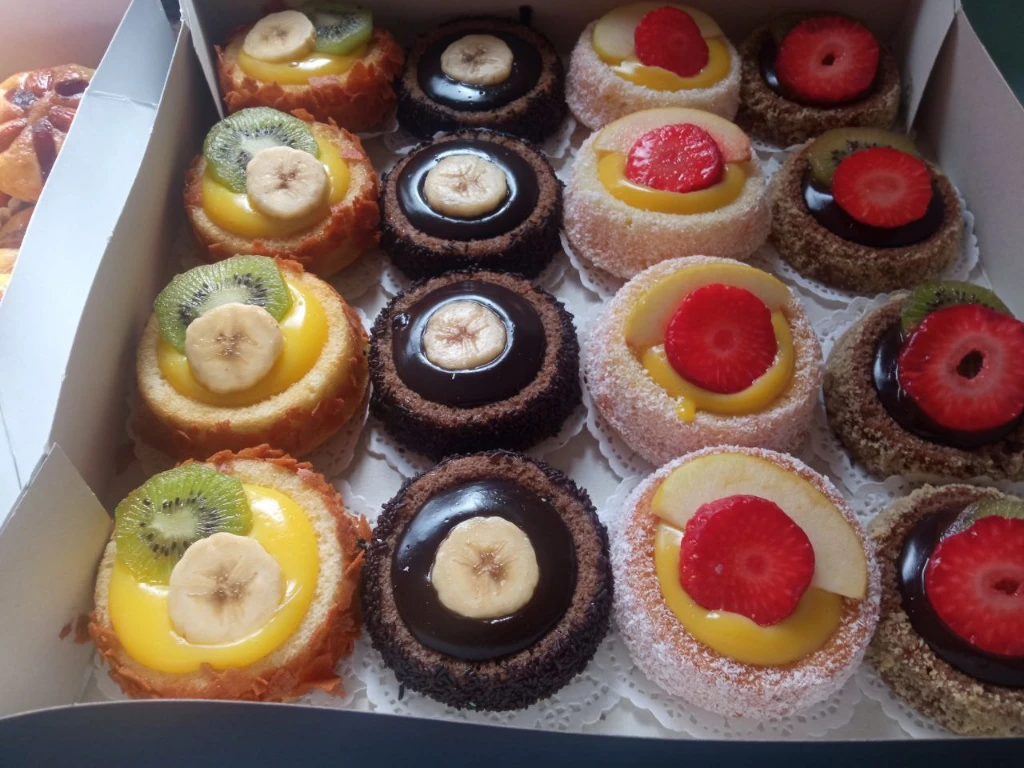 photo of حلاوية ام ا…