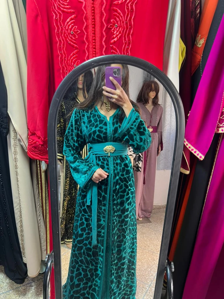 photo of خياطة آية