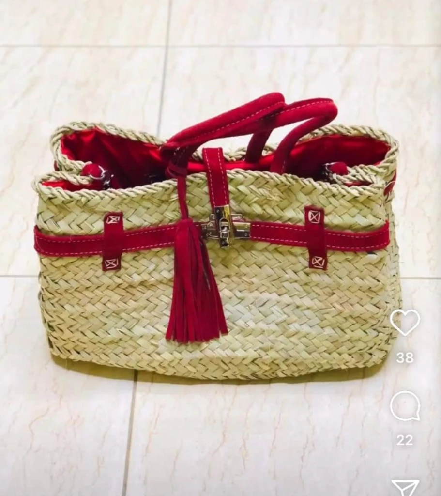 منتوجات نباتية والجلد