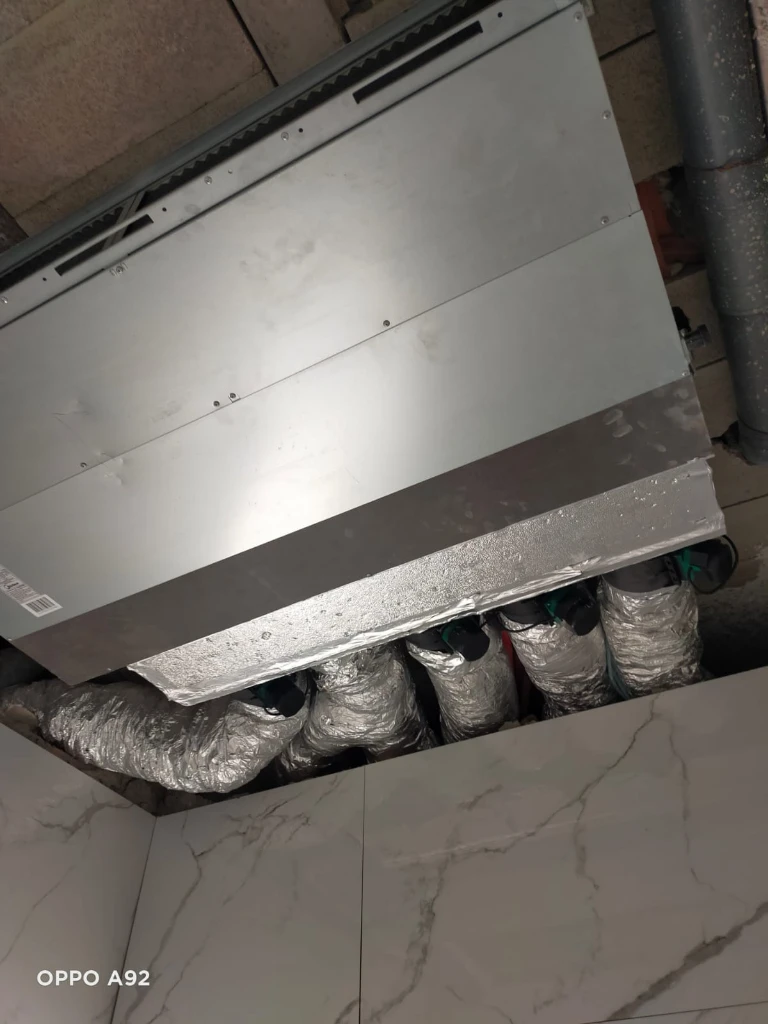 photo of تقني تكييف …