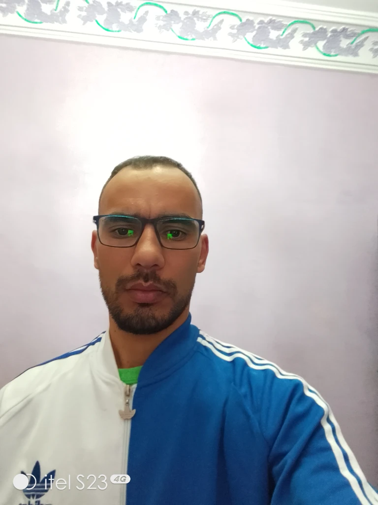 photo of hamza chahb…