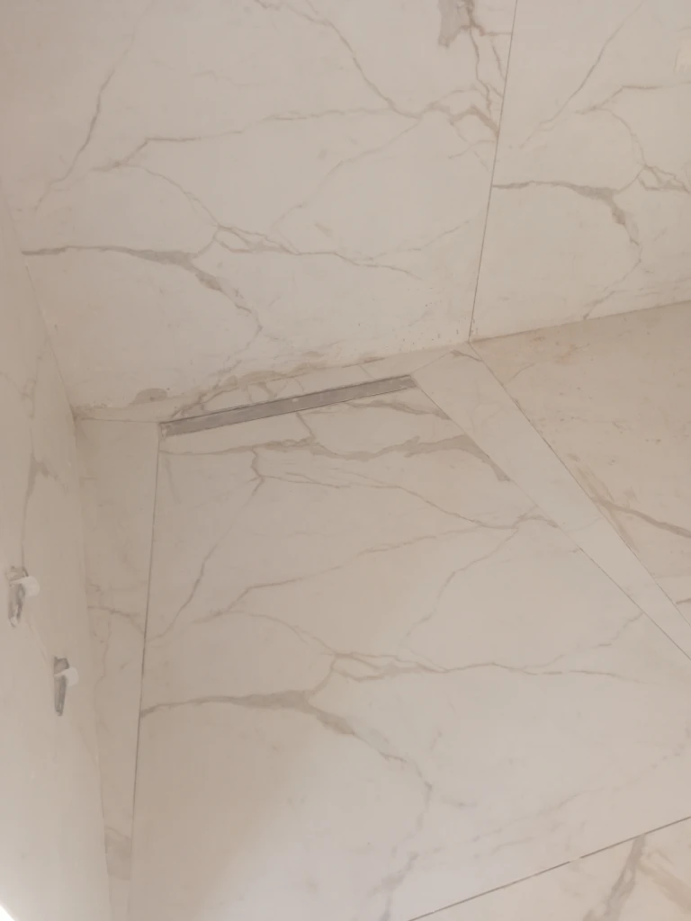 photo of مبلط سيراميك