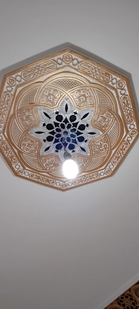 photo of محترف قي صب…