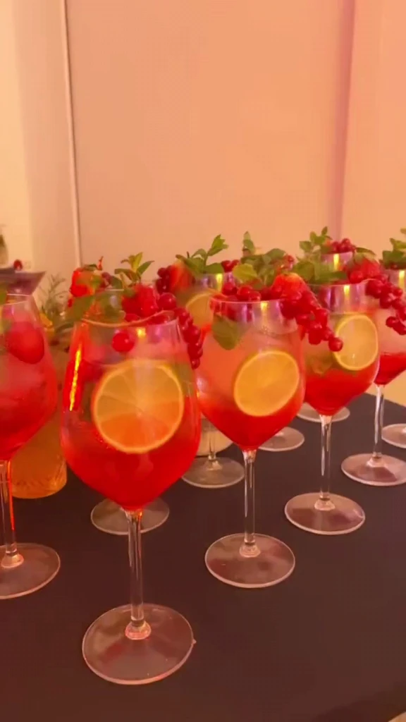 photo of Cocktails W…